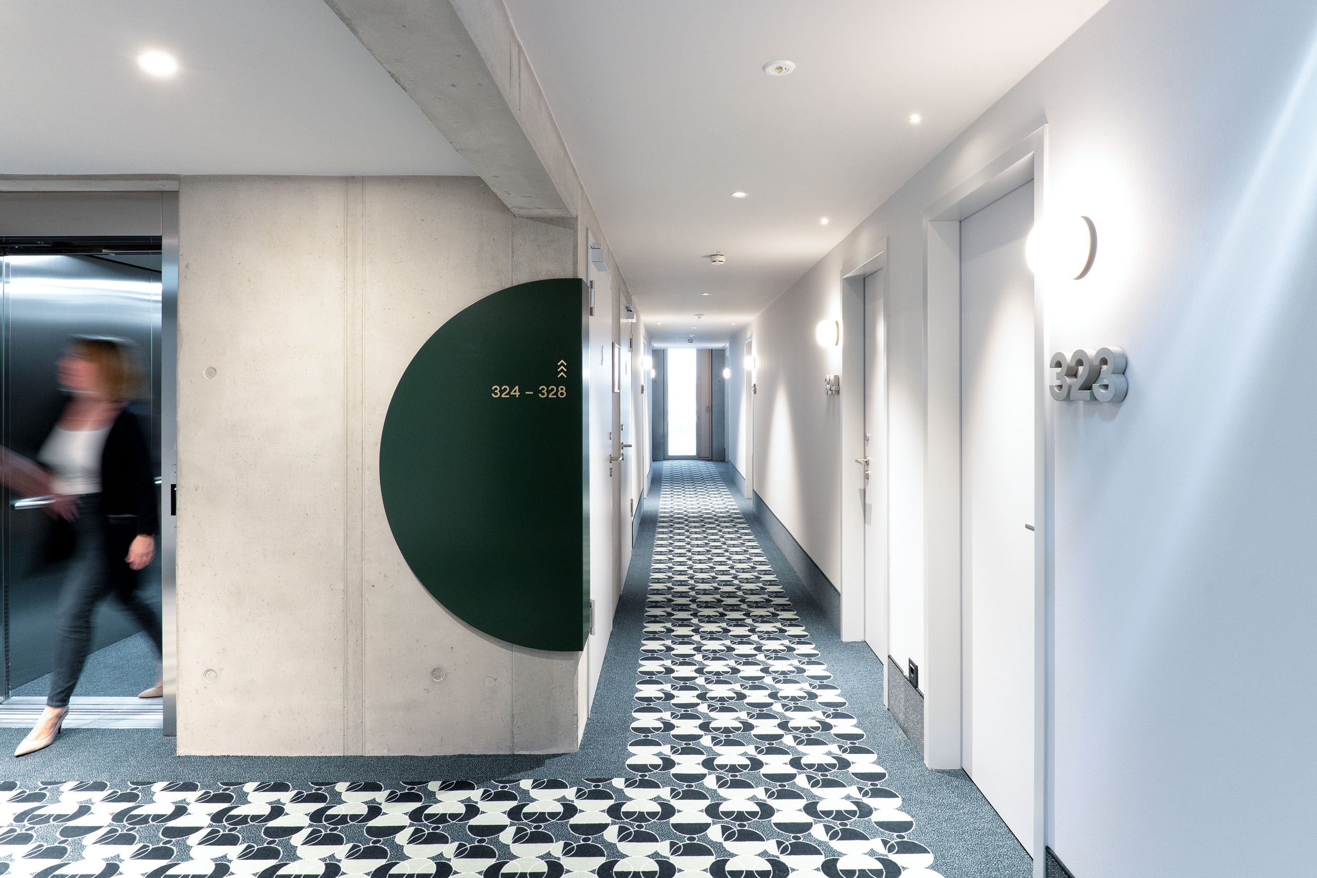 atelier522-CoreumHotel hallway
